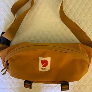 Fjallraven Ulvo Large Hip Pack